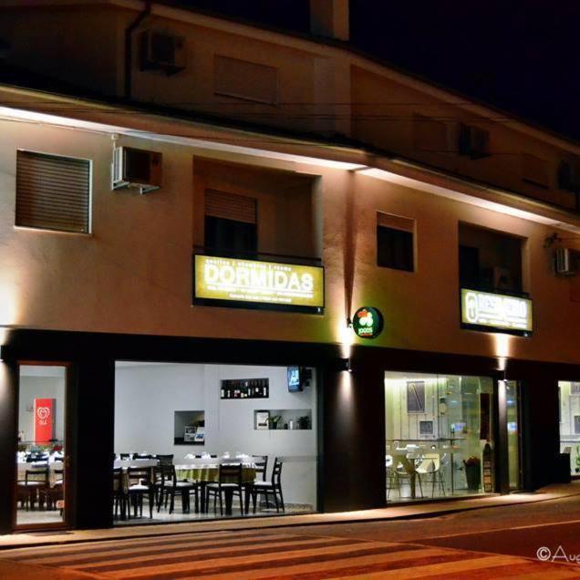 Hotel Restaurante E Residencial O Resineiro Vidago Exterior foto